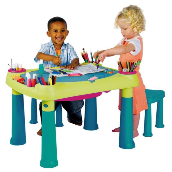 copilăresc masă cu tabourets creator