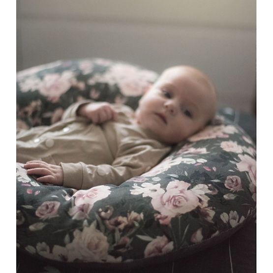 alăptare pernă noapte floare