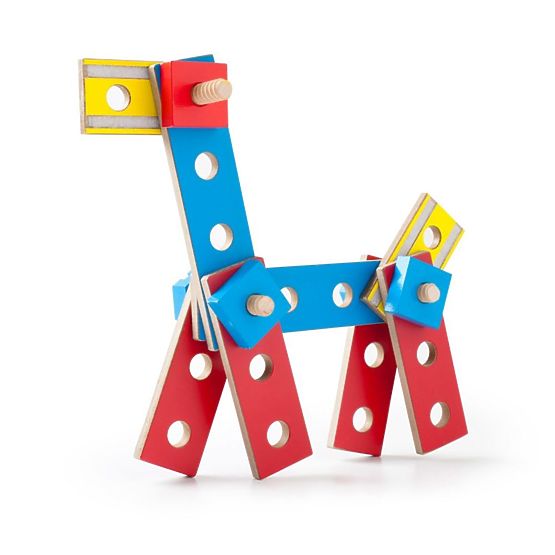 Atelier de tamplarie cu scule