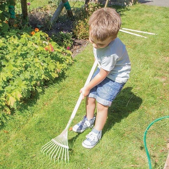 Bigjigs Toys Greblă de grădină cu frunze verzi