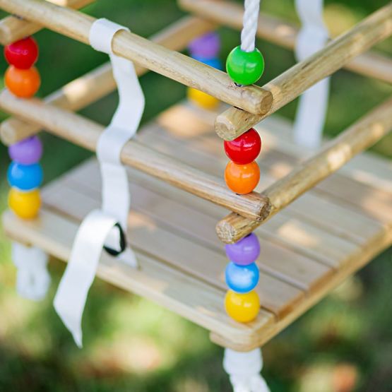 Leagăn de mărgele din lemn Bigjigs Toys