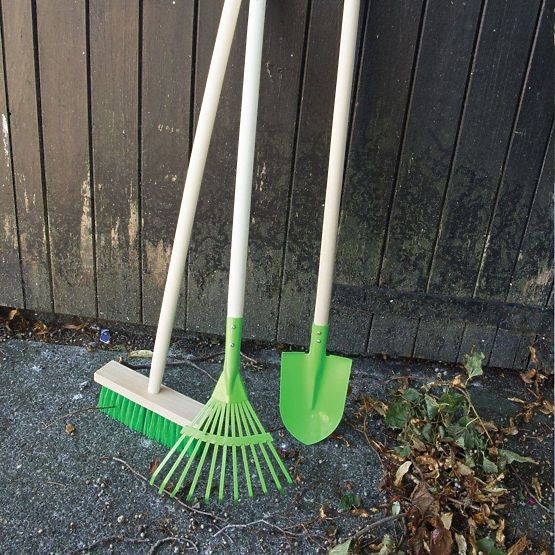 Bigjigs Toys Mătură de grădină cu mâner lung verde