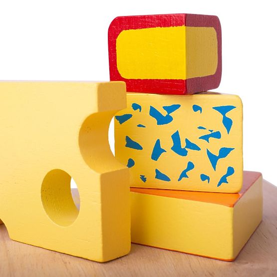 Bigjigs Toys Set de brânzeturi alimentare din lemn pe o farfurie