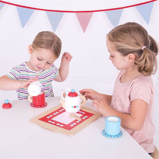 Bigjigs Toys Set de ceai cu buline