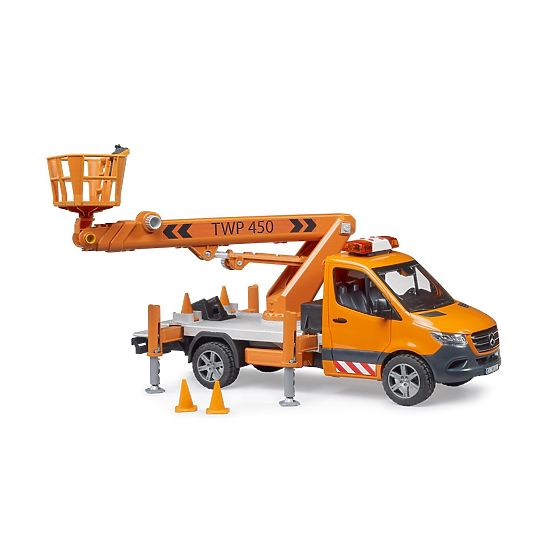 Bruder MB Sprinter cu platformă de lucru ridicată