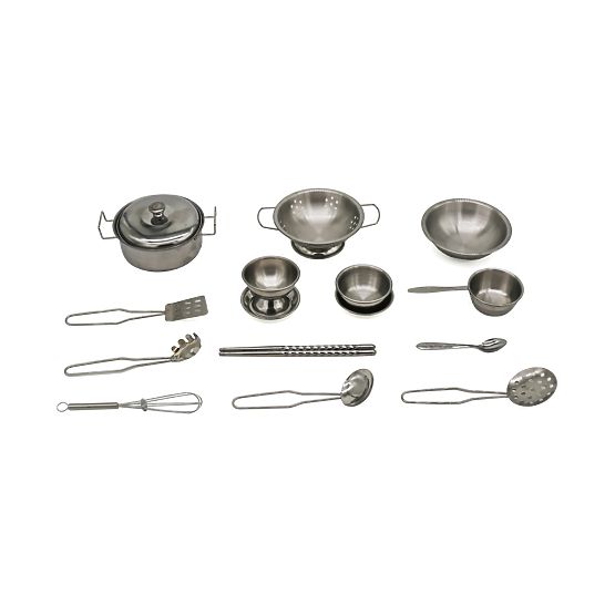 Bucătărie nordică din lemn cu accesorii