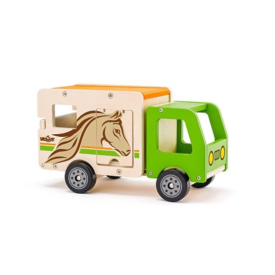 Camion din lemn pentru transportul cailor