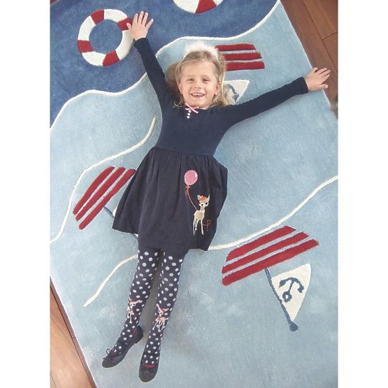 copilăresc covor pe mare