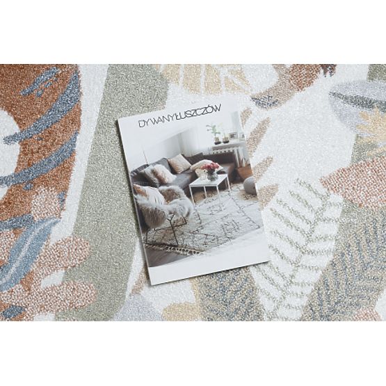 Covor BONO 8426 rotund Jungle, animale sălbatice crem / auriu închis