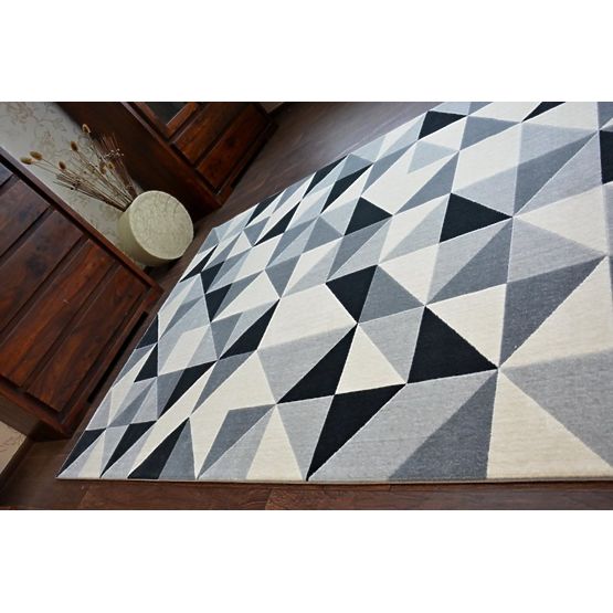 Covor cu model triunghiuri pentru copii