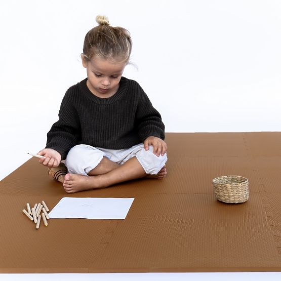 Covoraș de joacă TODDLEKIND 130 x 130 cm - Camel