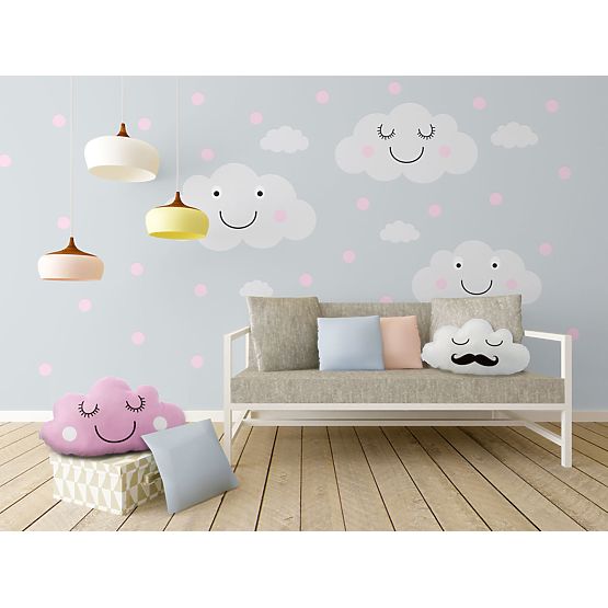 Decorațiuni de perete-nori veseli și puncte roz