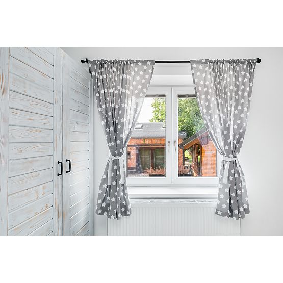 Draperie gri pentru copii cu steluțe albe de turtă dulce 10