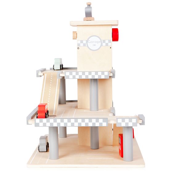 Garajul cu trei etaje al lui Alex, cu lift, mașini și elicopter