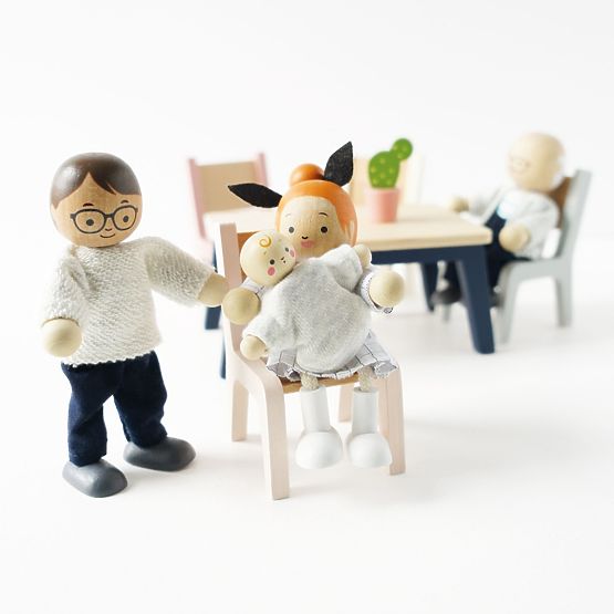 Le Toy Van Figurine Familia Mea