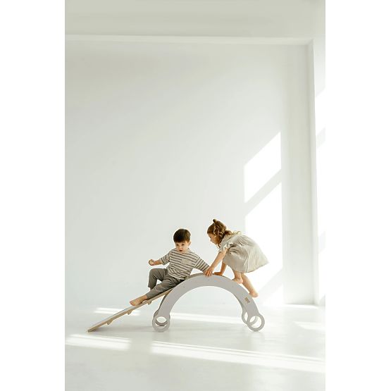 Leagăn Montessori din lemn cu tobogan/scară M - alb