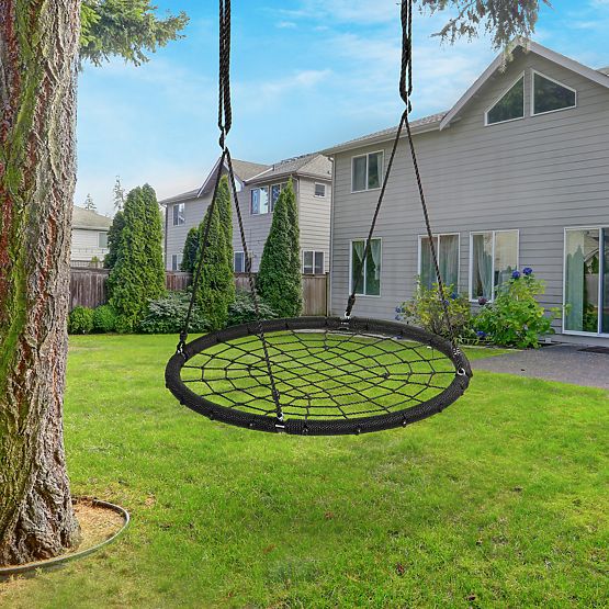 Leagănul scoate cuibul