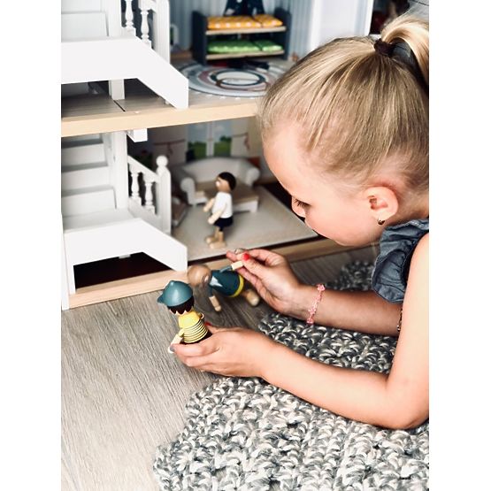 Little Foot Wooden Figures Family