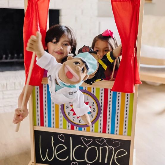 Mare teatru de păpuși - scenă