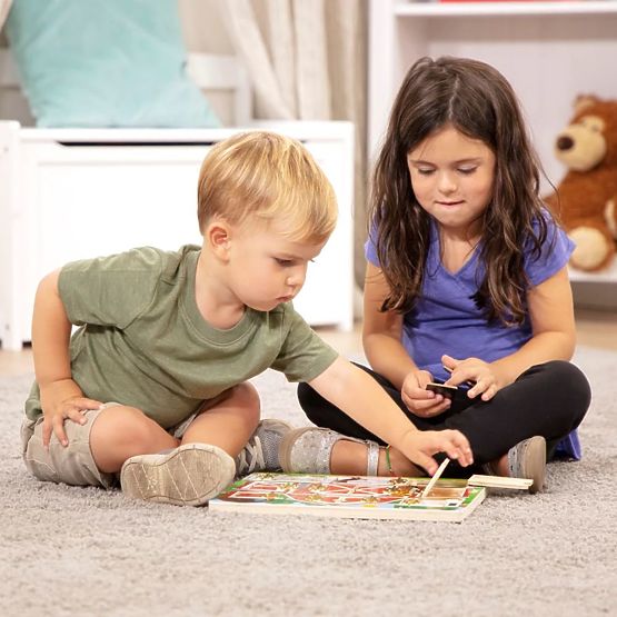 Melissa and Doug - Deschide și închide - Puzzle Joc de-a v-ați ascunselea