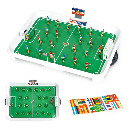 Mini fotbal pe arcuri, 22 de jucători