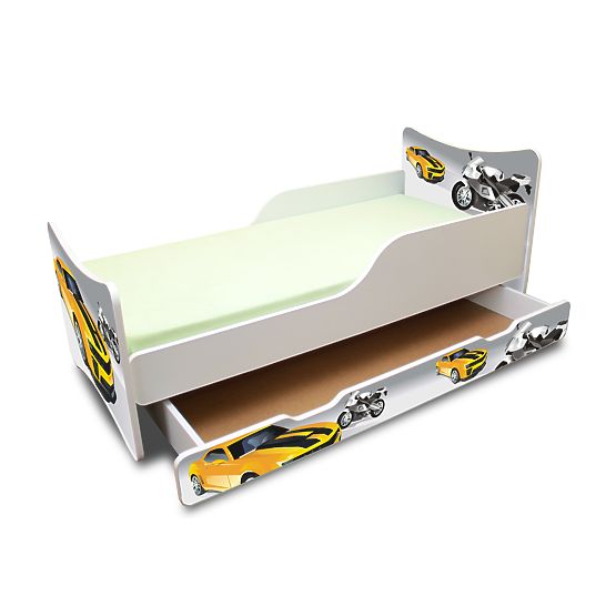 Pat pentru copii-pilot de curse