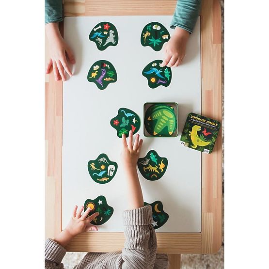 Joc de cărți Petit Collage Dinosaur