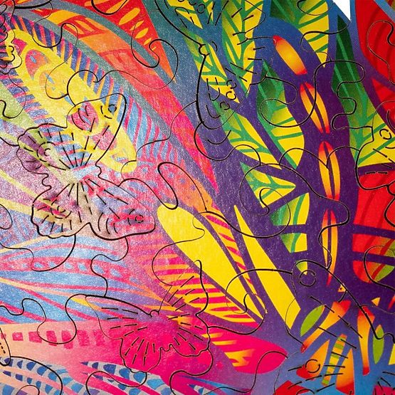 Puzzle din lemn colorat - fluture