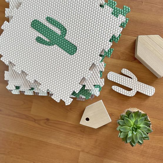 Puzzle din spumă 9 piese - leneș și curcubeu