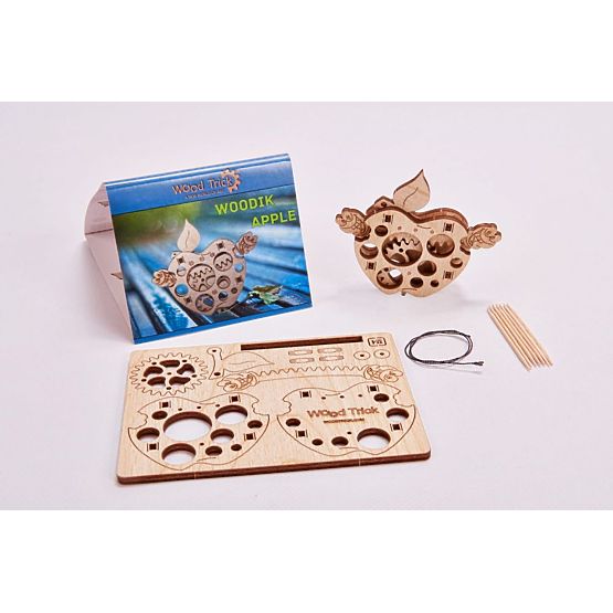 Puzzle mecanic măr cu vierme