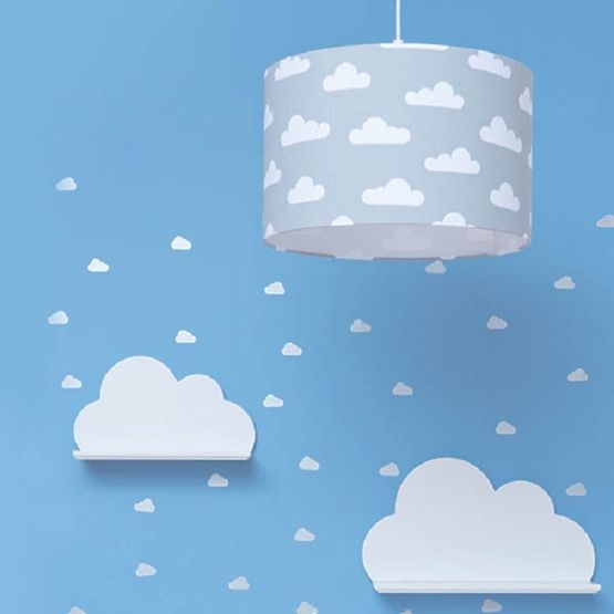 Raft în formă de nor