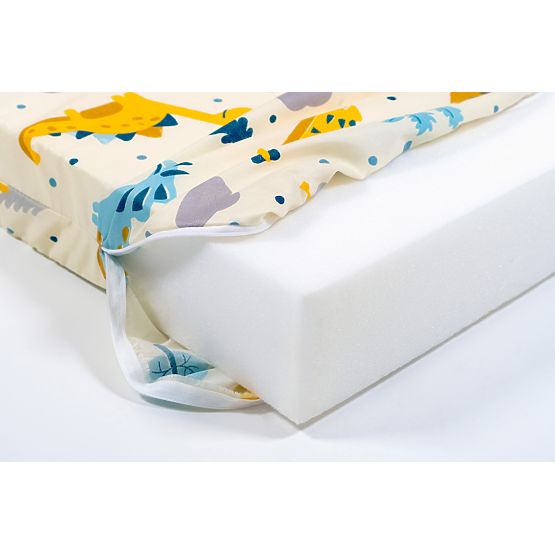 Saltea cu model de dinozauri