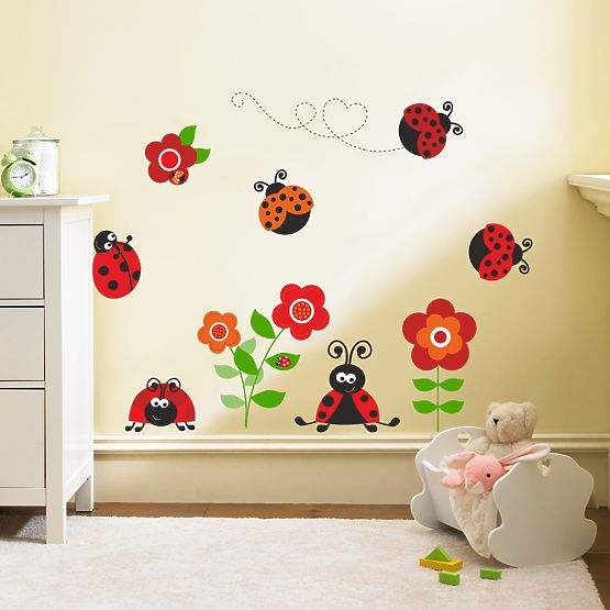 Sticker de perete - Buburuze cu flori