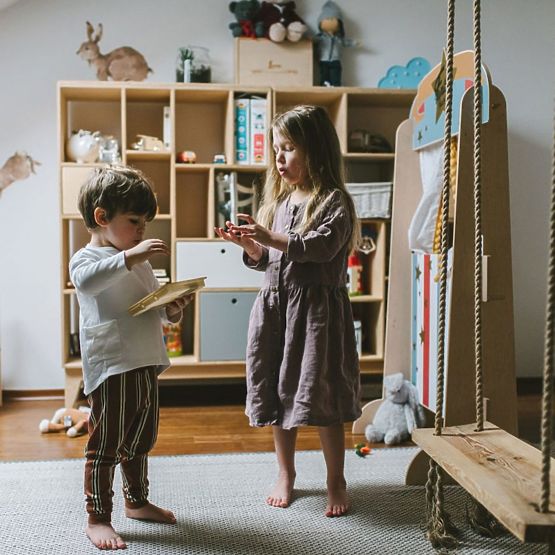 Teatru de păpuși pentru copii – model retro