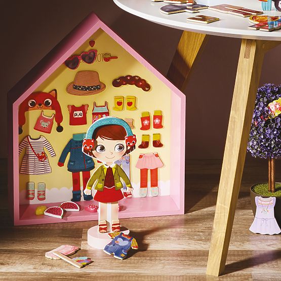 Vilac Chloe Puzzle Magnetic Dress Up