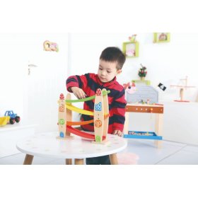 Tobogan spațial din lemn cu mașini de jucărie