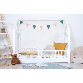 Pat de tip casa Montessori Elis alb, Ourbaby