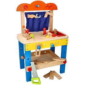 Atelier de lemn cu multe scule, Lelin