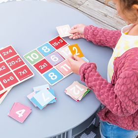 Bigjigs Toys Bingo matematic Înmulțire și împărțire, Bigjigs Toys