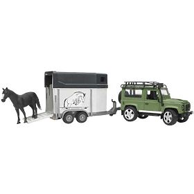 Bruder LAND ROVER cu remorcă pentru cai, Bruder