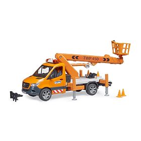 Bruder MB Sprinter cu platformă de lucru ridicată