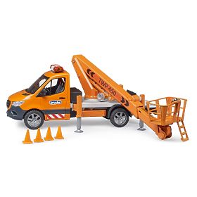 Bruder MB Sprinter cu platformă de lucru ridicată