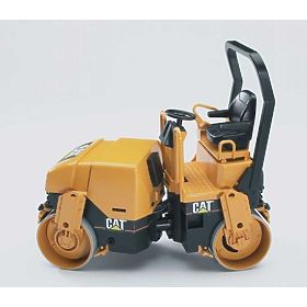 Compactor cu role vibrante Bruder CATERPILLAR