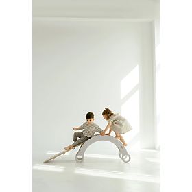 Leagăn Montessori din lemn cu tobogan/perete de cățărare M - alb