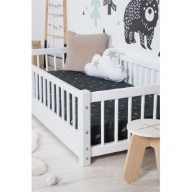 Pat jos pentru copii Montessori Ourbaby - alb