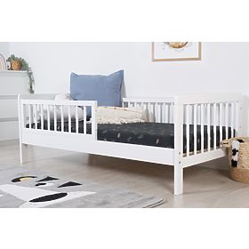 Pat de copii cu barieră TEDDY - alb, Ourbaby®