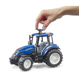 Tractor Bruder New Holland T5.120